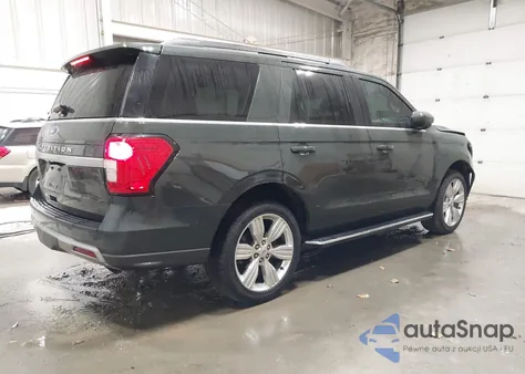 2022 Ford Expedition Xlt z USA, uszkodzony, nr VIN 1FMJU1JT7NEA47037